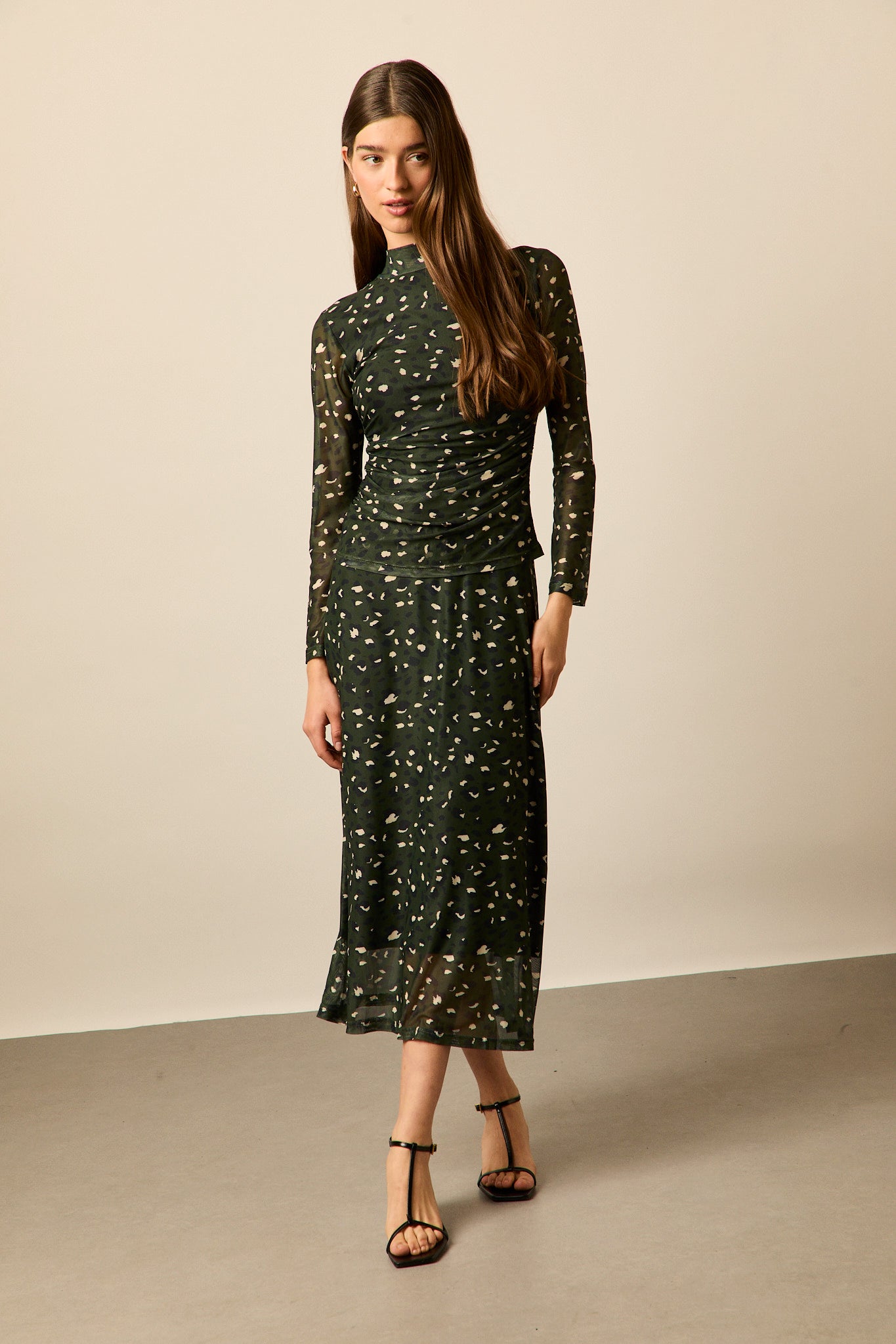 Top tul animal print verde